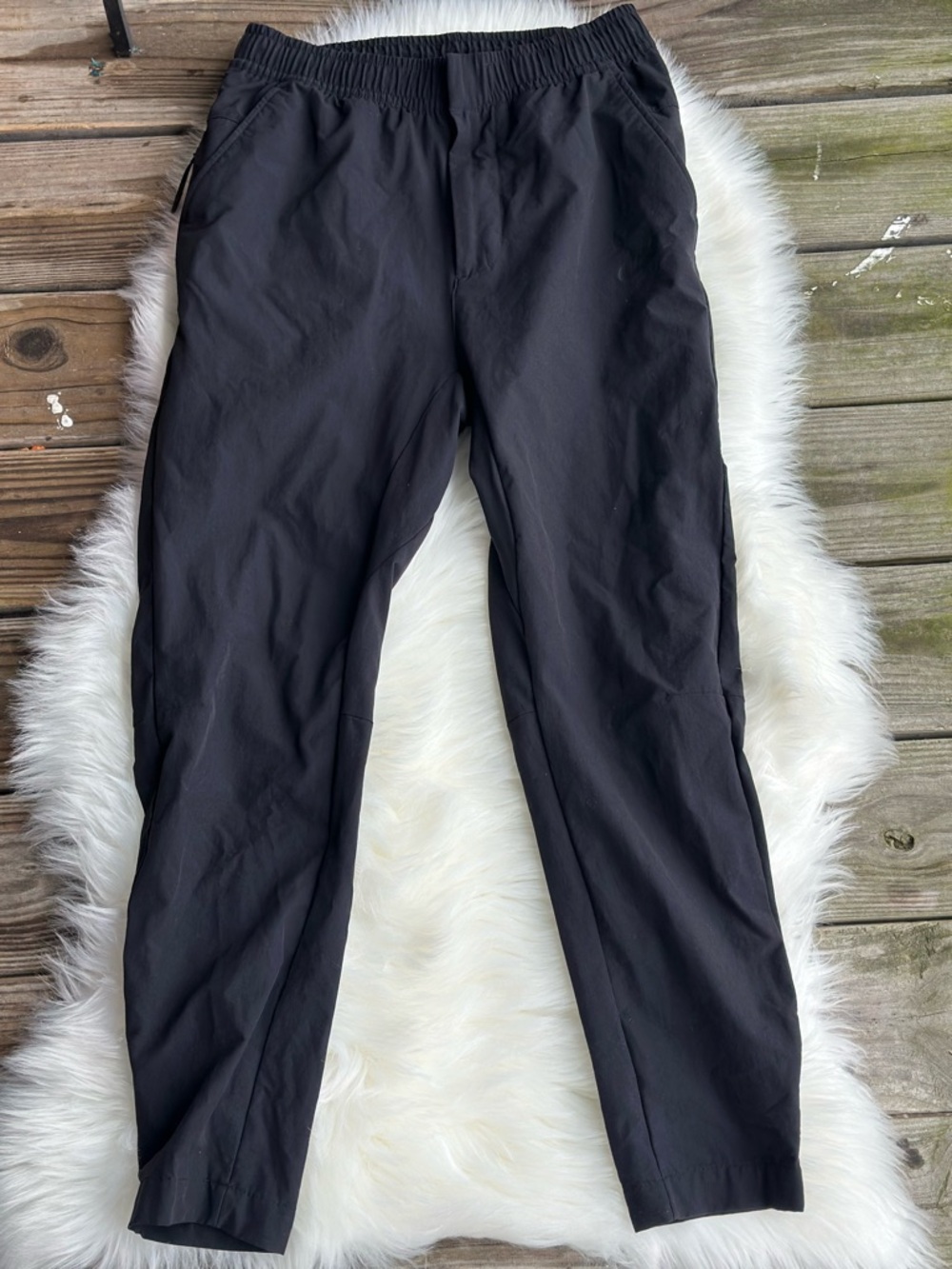 Nike Men's Black Athletic Joggers - Lightweight